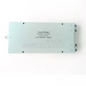 18-26.5GHz一分四SMA功分器，20W